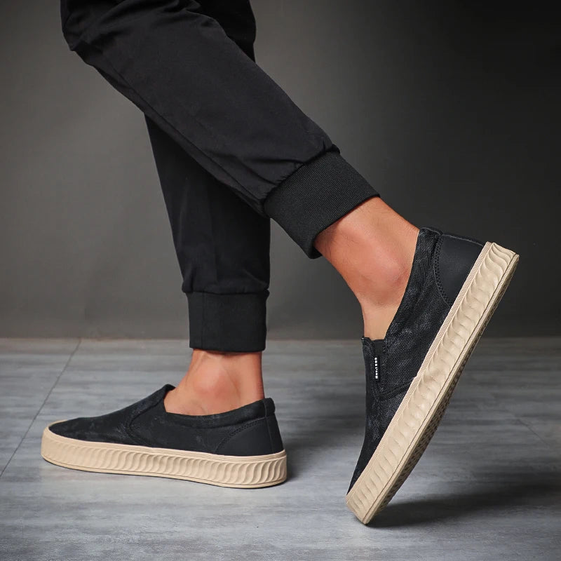 Men’s Breathable Mesh Shoes