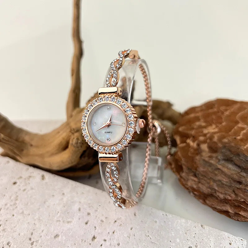 Women's Watch Simple Quartz Watch Small Dial Watch Bracelet Women's Watch Clock