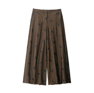 brown pants